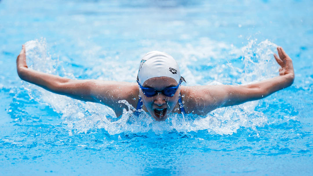 Defeat Your Fear of Water and Dive into Swimming